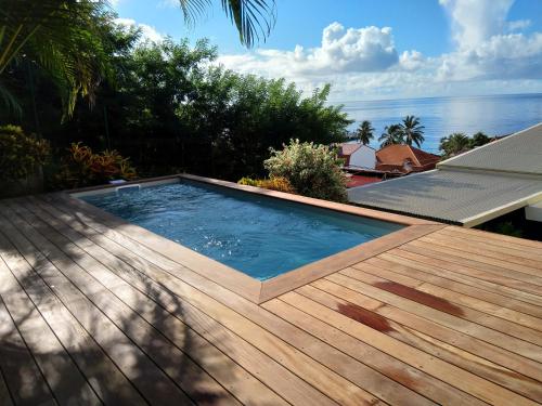 Фотография гостевого дома Maison avec piscine à 100 mètres de la plage