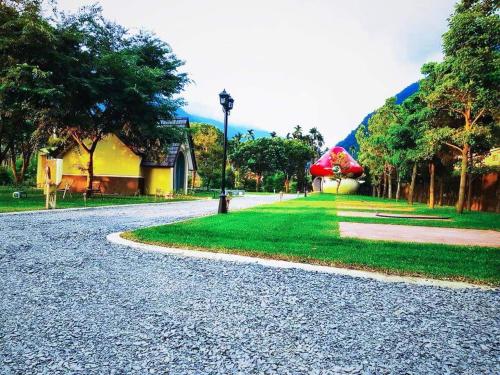 Фотография мини отеля Mushroom Forest Guesthouse Camping Site