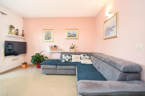 Фотография гостевого дома Apartments with a parking space Kastel Stari, Kastela - 15411