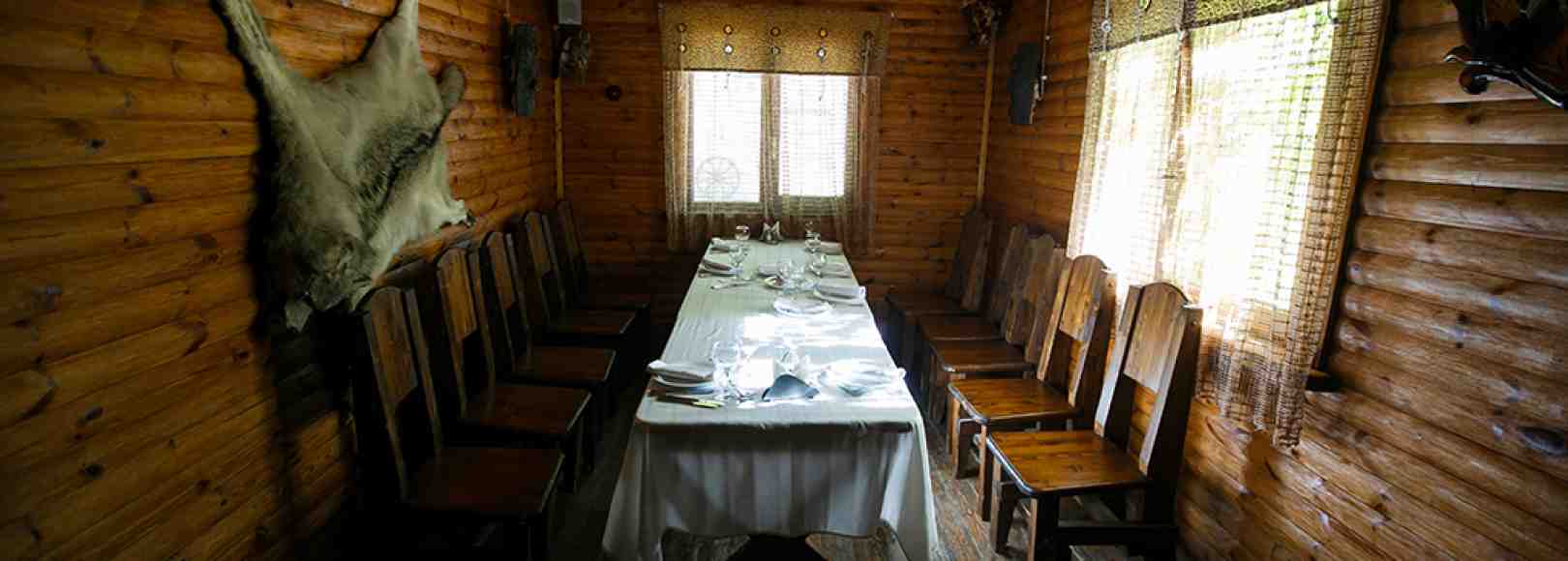 Фотография банкетного зала Охотничий домик