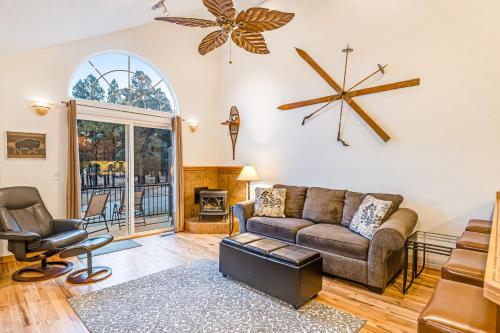 Фотография гостевого дома The Lakeview Escape