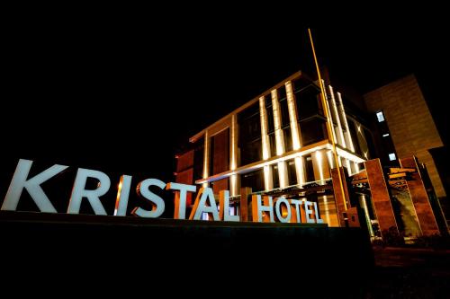 Фотографии гостиницы 
            Hotel Kristal Focsani