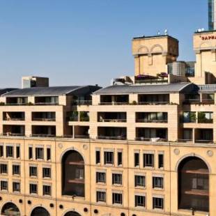 Фотографии гостиницы 
            Raphael Suites