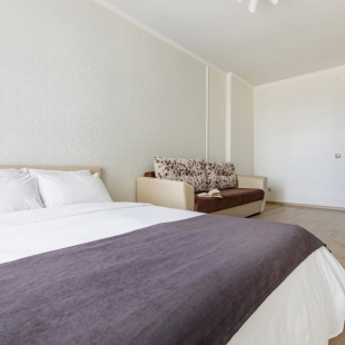 Фотография квартиры Апартаменты в спокойных тонах ЖК Большой Lounge балкон удобный матрас