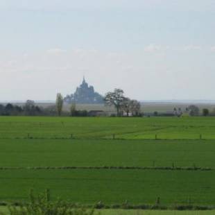 Фотографии гостевого дома
Maison de 4 chambres avec jardin clos et wifi a Courtils
