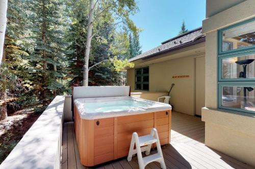 Фотография гостевого дома Meadowridge Retreat