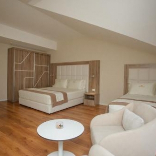 Фотография гостиницы Kompleksi Exalco-Al