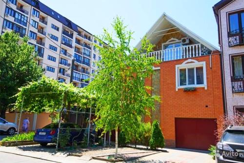 Фотография гостевого дома Family на Таманской