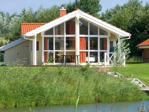 Фотография гостевого дома Three-Bedroom Holiday home in Otterndorf 23
