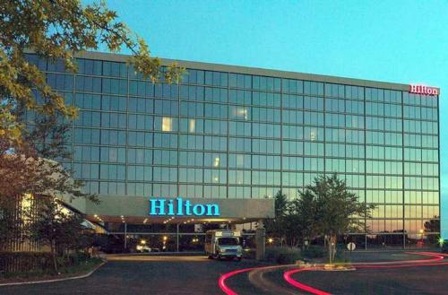 Фотография гостиницы Hilton Kansas City Airport
