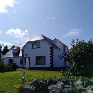 Фотографии мини отеля
Madra Rua Organic Accommodation