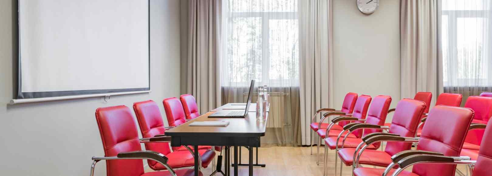 Фотография конференц-зала Конференц-зал №3 | Грин Парк Отель на 25 человек