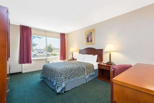 Фотография гостиницы Blue Way Inn & Suites Wichita East