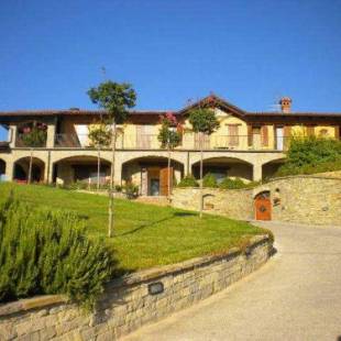 Фотографии базы отдыха
Azienda Agrituristica Alcastlè