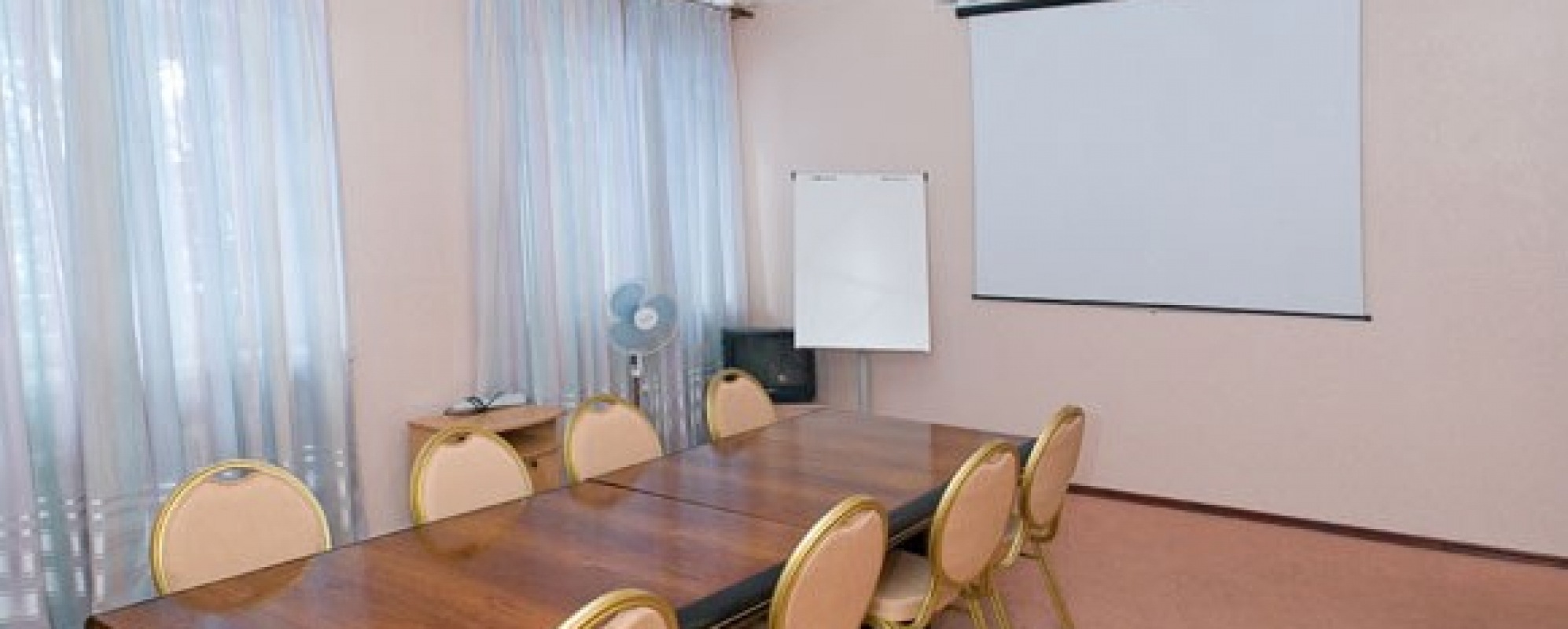 Фотографии комнаты для переговоров Бирюзовый