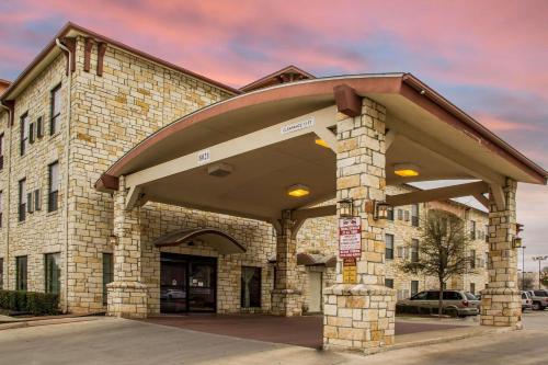 Фотография гостиницы Comfort Suites Sea World/ Lackland
