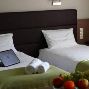 Фотографии гостиницы
Hotel Pod Dębem