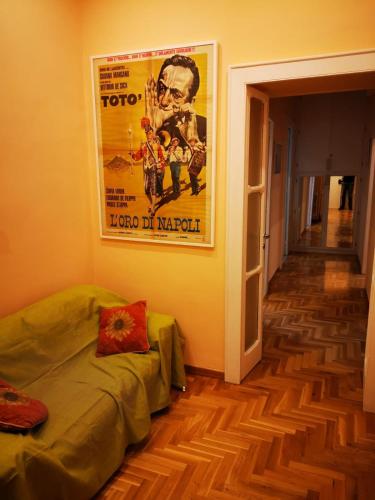 Фотография мини отеля Casa Cupiello Via Chiaia - Casa Vacanze ad uso Esclusivo