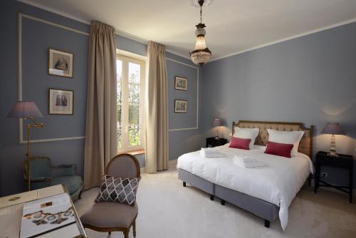 Фотография гостиницы Grand Hôtel Henri - Les Collectionneurs