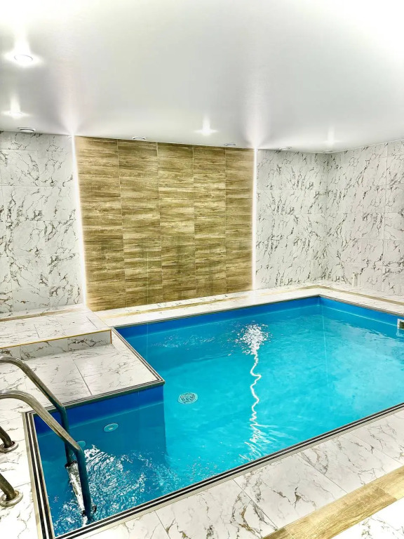 Фотография Коттеджа Частный дом Алиса. Дом с бассейном и баней на дровах