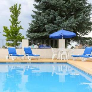 Фотографии гостиницы 
            Super 8 by Wyndham Flagstaff I-40 Ex 198 Lucky Lane