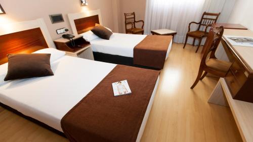 Фотография гостиницы Hotel Zaragoza Royal