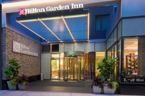 Фотография гостиницы Hilton Garden Inn Central Park South