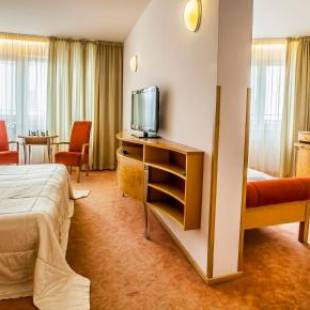 Фотографии гостиницы
Hotel SET