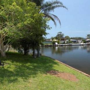 Фотографии гостевого дома
LAKE HOUSE ON ELOUERA