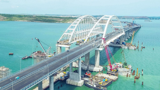 Фотографии достопримечательности 
            Крымский мост