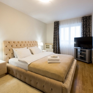 Фотография квартиры Апартаменты 4-комнатные HomeApart Сторожовская, 8