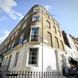 Фотография гостиницы Leigh House Hotel