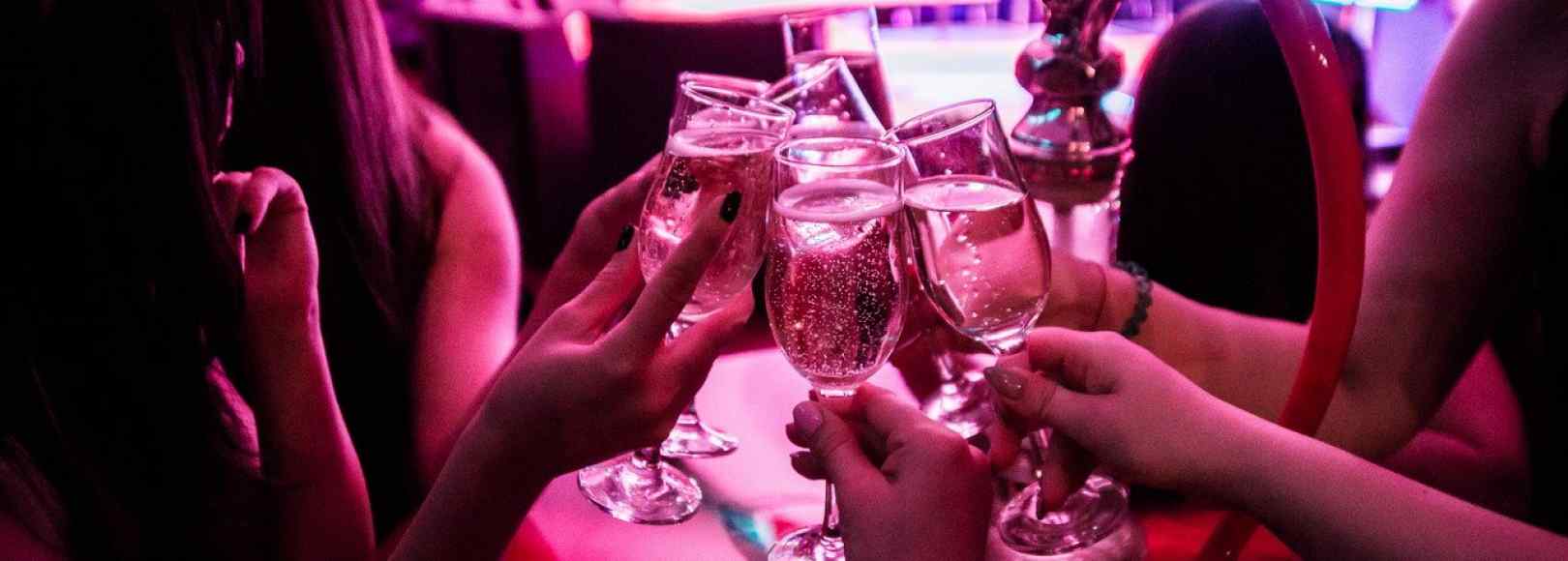 Фотография банкетного зала Декольте Основной зал