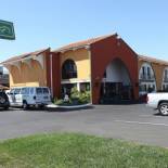 Фотография гостиницы Granada Inn