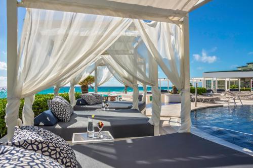 Фотография гостиницы Sandos Cancun All Inclusive