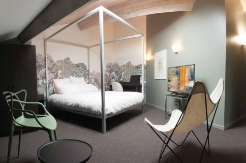 Фотография мини отеля La Closerie aux Violettes - Maison d'hôtes