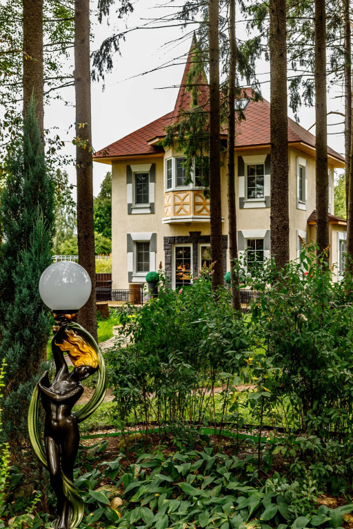 Фотография Коттеджа Частный Дом в Лесу