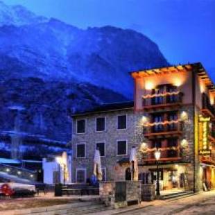 Фотографии гостиницы
Hotel Solana