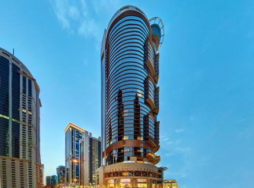 Фотография гостиницы Crowne Plaza Doha West Bay, an IHG Hotel