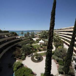 Фотографии гостиницы 
            Holiday Inn Nice - Port St Laurent, an IHG Hotel