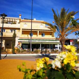 Фотографии гостевого дома 
            HOSTAL LA ESTACION