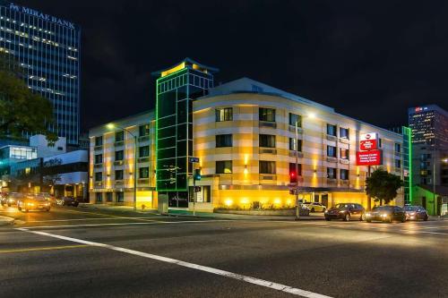 Фотография гостиницы Best Western Plus LA Mid-Town Hotel