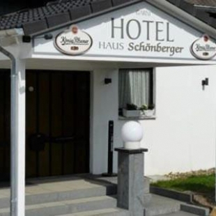 Фотография гостиницы Hotel Garni Haus Schönberger