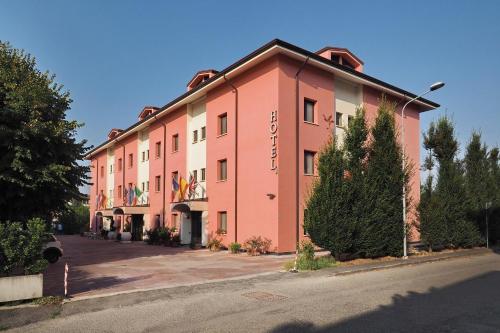 Фотография гостиницы Hotel Versailles