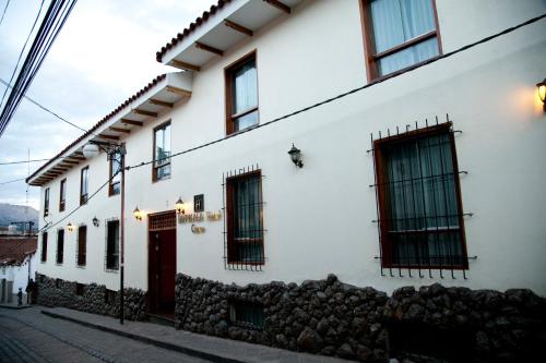 Фотография гостиницы Taypikala Hotel Cusco