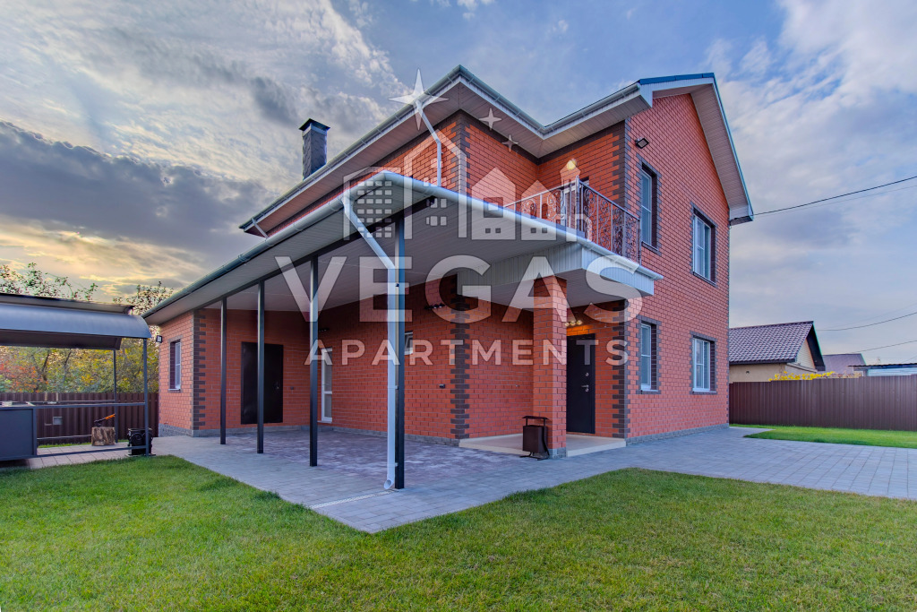 Фотография Коттеджа Частный Дом Уютный для Большой Компании