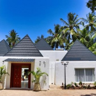 Фотография гостиницы Searenity Beach Villa