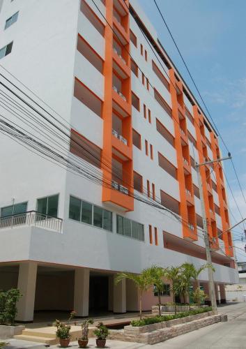 Фотография гостиницы Baan Manthana Hotel, Hua Hin