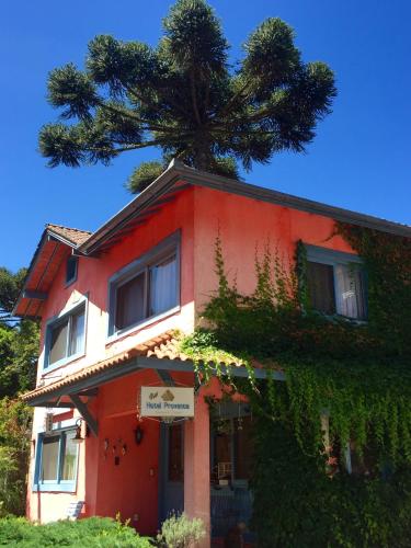 Фотография гостиницы Petit Hotel Provence Gramado