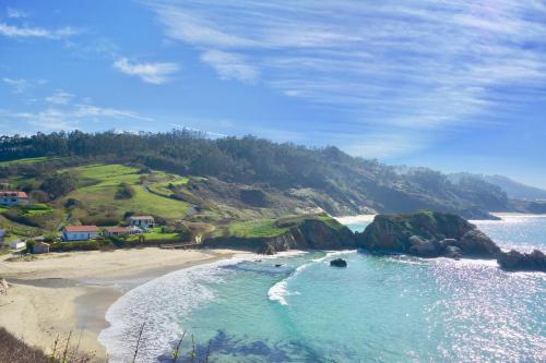 Фотографии гостевого дома 
            Celtigos Beach Resort